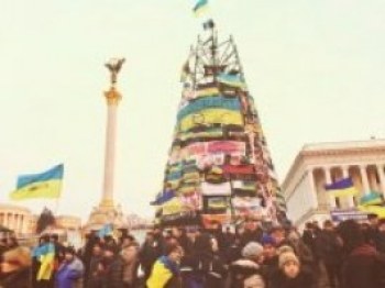 Фонд Евромайдана каждый день получает по 300 тысяч гривен