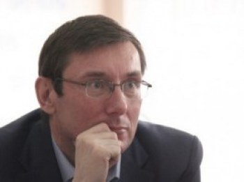 Юрий Луценко давал следователю показания в течение двух часов